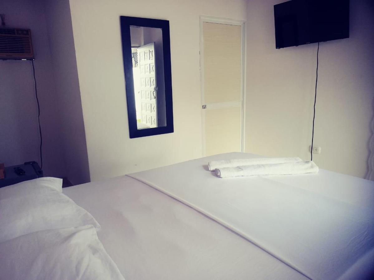 Hostal La Sierra Nevada Palomino Exteriér fotografie