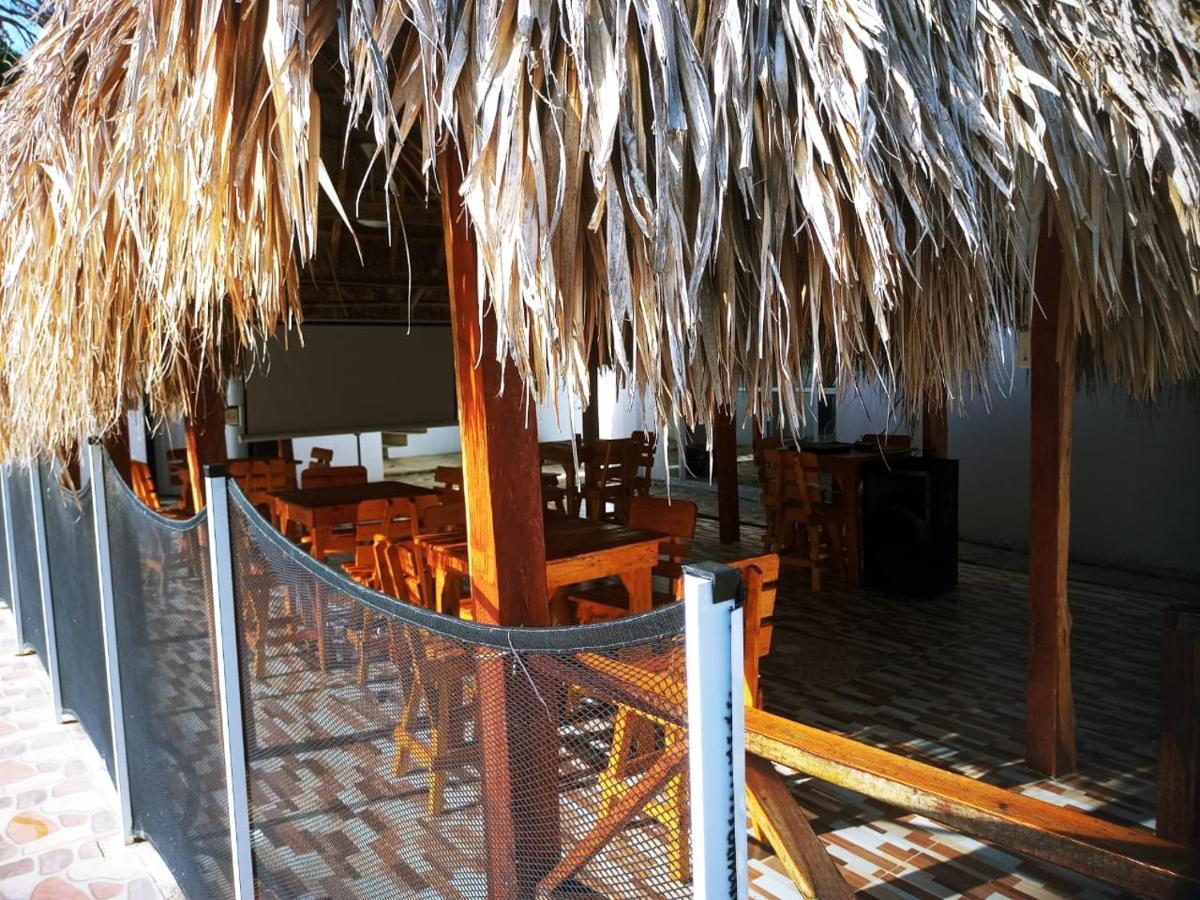 Hostal La Sierra Nevada Palomino Exteriér fotografie